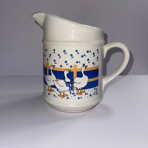 Vintage 80s Country Goose & Blue Ribbon Kitchen Ceramic Pitcher‎